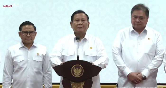 Presiden Prabowo saat menyampaikan kenaikan upah minimum nasional. foto: tangkap layar youtube Sekretariat Presiden