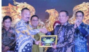 Ketua DPRD Provinsi Gorontalo, Thomas Mopili. Foto: Humas DPRD Provinsi Gorontalo