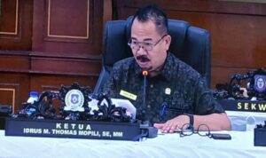 Ketua DPRD Provinsi Gorontalo, Thomas Mopili. Foto: Arlan