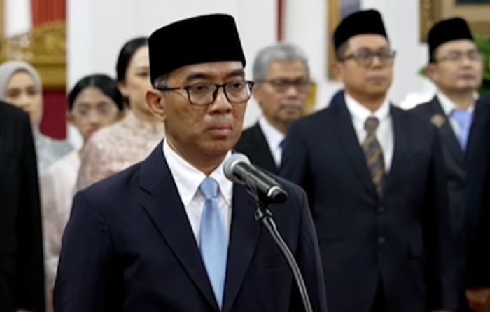 Menteri Pendidikan Tinggi, Sains, dan Teknologi, Profesor Brian Yuliarto. Foto: Tangkapan Layar Yutube Sekretariat Presiden