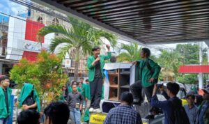 Aliansi IAIN Melawan sampaikan aspirasi di kantor Ombudsman RI Gorontalo.