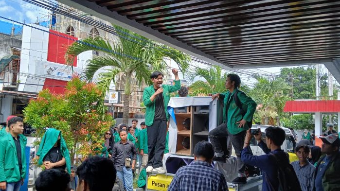 Aliansi IAIN Melawan sampaikan aspirasi di kantor Ombudsman RI Gorontalo.