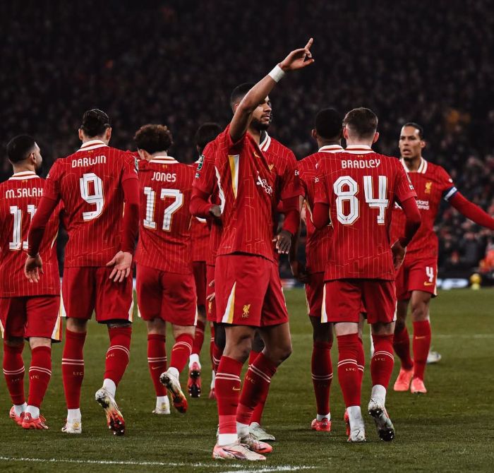 foto tangkapan layar di akun isntagram liverpool