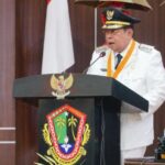 Wali Kota Gorontalo, Adhan Dambea