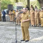 Wali Kota Gorontalo, Adhan Dambea.