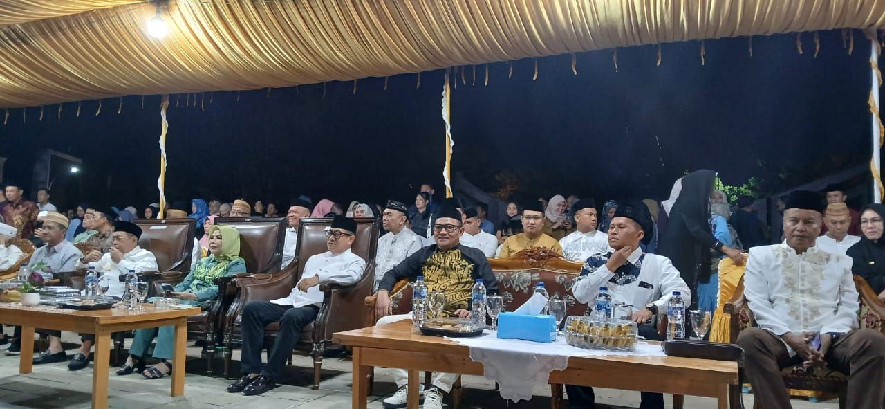 Ketua DPRD Kota Gorontalo, Irwan Hunawa saat menghadiri acara pembukaan STQH. Foto: simpulindo