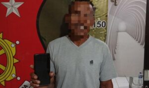 Pelaku pencurian telpon seluler