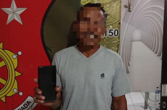 Pelaku pencurian telpon seluler