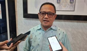 Ketua DPRD Kota Gorontalo, Irwan Hunawa