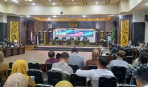 Rapat Paripurna DPRD Kota Gorontalo. Foto: simpulindo