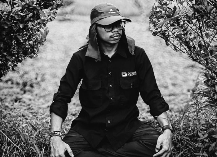 Yandi Mooduto, Pegiat Sosial