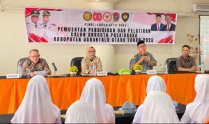 Bupati Kabupaten Gorontalo Utara, Thariq Modanggu bersama Wakil Bupati, Nurjana Hasan Yusuf. Foto: simpulindo