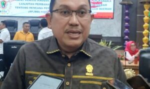 Anggota DPRD Kota Gorontalo, Totok Bachtiar. Foto: simpulindo