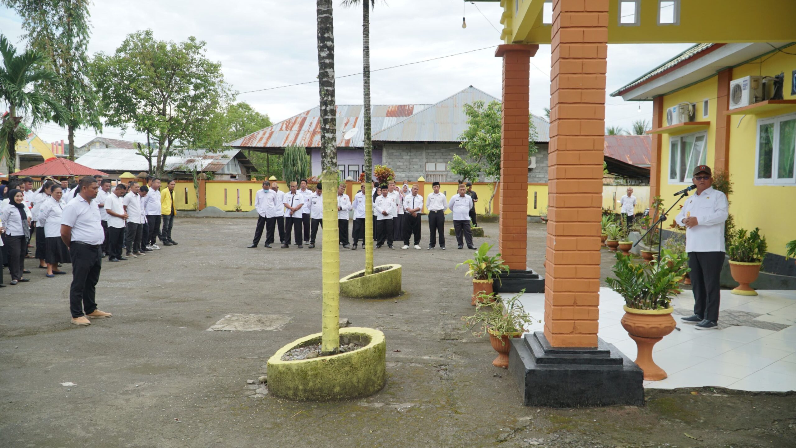 apel kerja di Kantor Camat Biau. Foto: Adrian