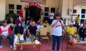 Bupati Kab. Gorontalo Utara, Thariq Modanggu saat membuka kegiatan turnamen voli antar OPD. Foto: Adrian