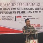 Ketua Bawaslu Gorontalo Utara, Ronald Ismail. Foto: Adrian