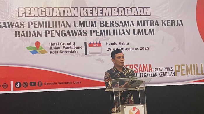 Ketua Bawaslu Gorontalo Utara, Ronald Ismail. Foto: Adrian