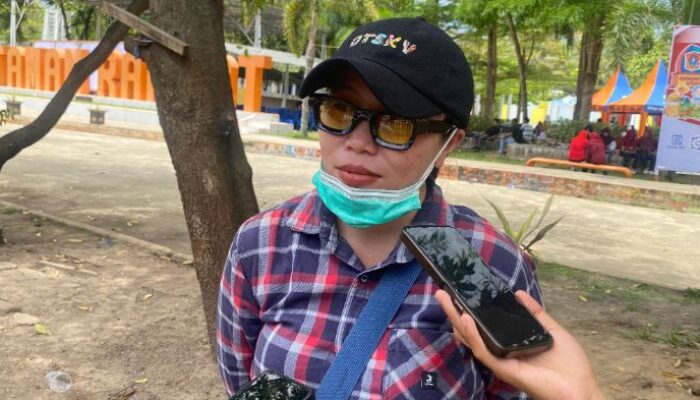 Penjual Kopi Taman Rakyat Ketiban Rezeki