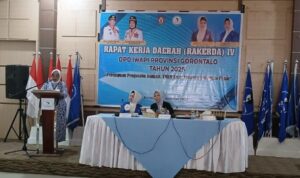 Rapat Kerja Daerah (Rakerda) IV, DPD IWAPI Provinsi Gorontalo. Foto: Arlan