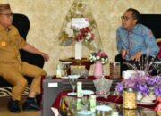 Bupati Gorontalo Utara, Thariq Modanggu, menerima kunjungan Ir. M. Ramdhan Pomanto. Foto: Adrian