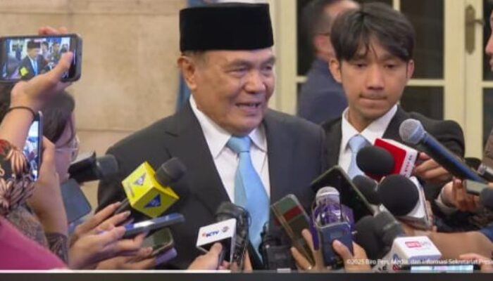 Djamari Chaniago Dilantik Jadi Menko Polkam, Bawa Pesan Khusus Prabowo