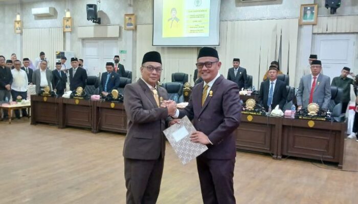 Susanto Hairun Liputo Resmi Dilantik sebagai Anggota DPRD Kota Gorontalo