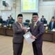 Ketua DPRD Kota Gorontalo, Irwan Hunawa, dan Anggota DPRD Kota Gorontalo, Susanto Hairun Liputo usai pelantikan. Foto: Arlan