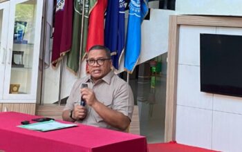 Rektor Universitas Negeri Gorontalo (UNG) Eduart Wolok. Foto: Rendi