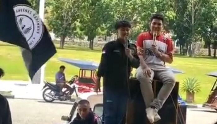Presbem UIGU Sampaikan Makian Saat Orasi di Depan Kantor Bupati Gorontalo Utara