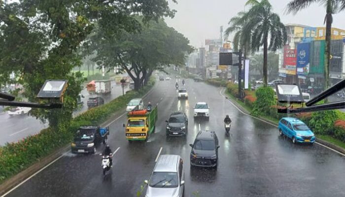 BMKG Peringatkan Potensi Hujan Lebat di Sejumlah Wilayah Indonesia Sepekan ke Depan
