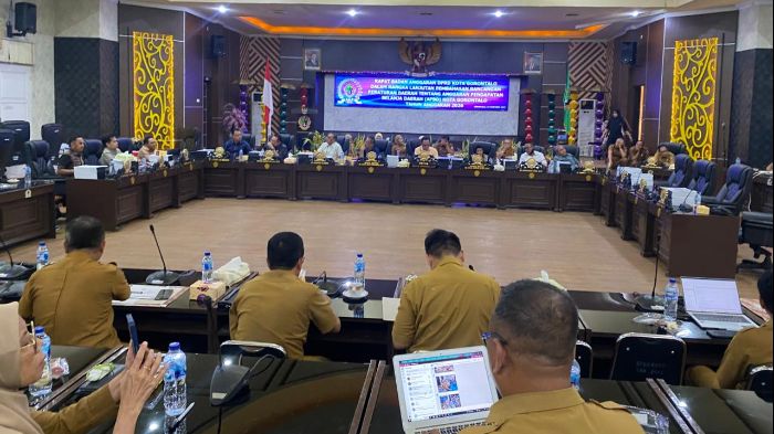 Rapat Banggar DPRD Kota Gorontalo. Foto: Audi