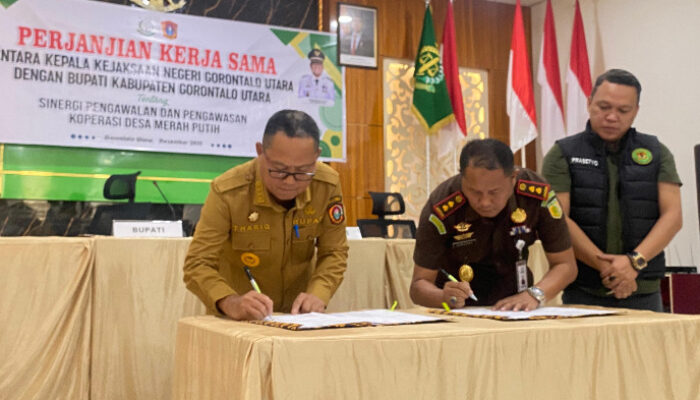 Kejari–Pemkab Gorut Teken Kerja Sama Pengawalan Koperasi Desa Merah Putih