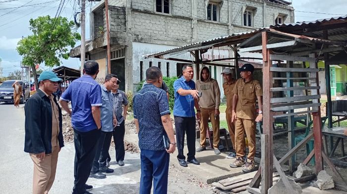 Komisi III DPRD Kota Gorontalo saat melakukan peninjauan. Foto: Istimewa