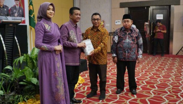 Pergantian Kajari Gorontalo Berlangsung Akrab, DPRD Harap Kinerja Penegakan Hukum Tetap Terjaga