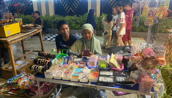 Menginspirasi! Kepala SMP di Gorontalo Utara Tekuni UMKM Demi Kemandirian