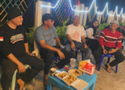 Ridwa Riko Arbi, Wakil Ketua II DPRD Gorut Saat meninjau UMKM di Trotoar, Foto : Simpulindo.