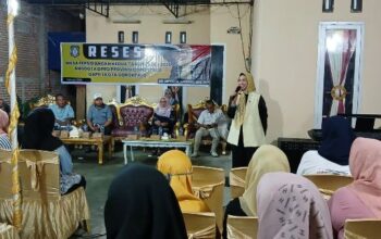 Meyke Camaru Serap Aspirasi Warga Bulide Soal Saluran dan Kesehatan