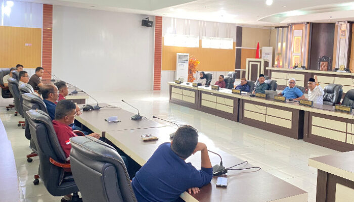 Hamzah Sidik Minta Truk Kayu Overload di Gorut Ditertibkan