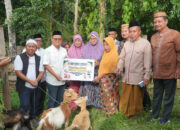 Safari Ramdhan: Bupati Thariq Perkuat G2-10 Plus Lewat Bantuan Ternak