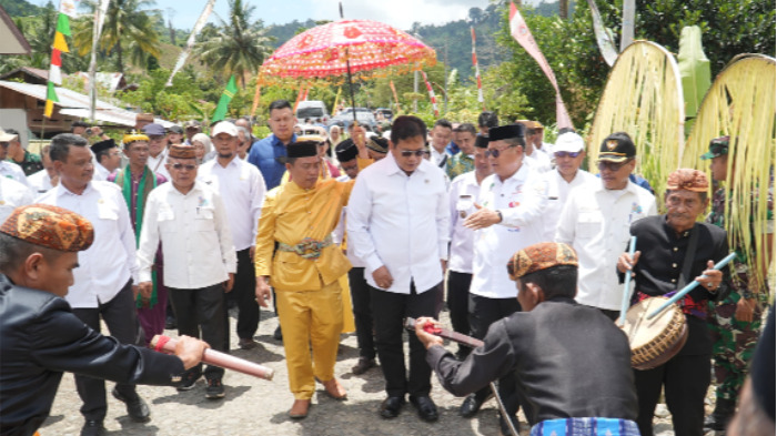 Wamen Transmigrasi saat Kunjungan Kerja Di Gorontalo Utara. Foto : Larso Humas