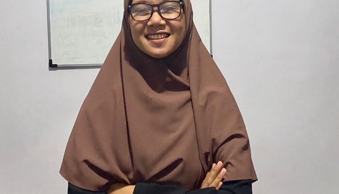 Self-Development : Kritik atas paradigma Barat Kapitalis