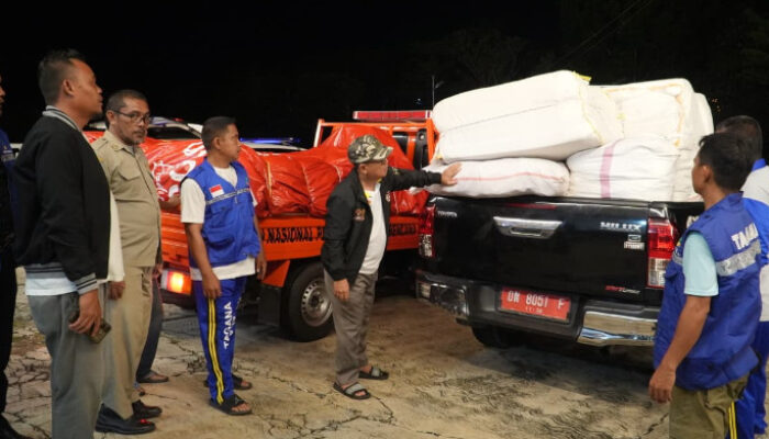 Pastikan Bantuan Tersalurkan, Malam Ini Thariq Menginap di Lokasi Bencana