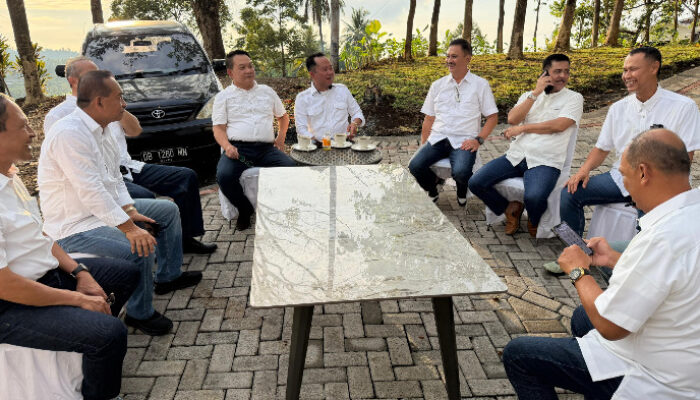 Dari Istana ke Rumah Rakyat, Kehangatan Dudung dan RSB Jadi Perbincangan di Manado