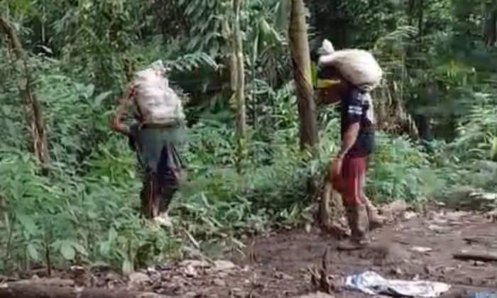 Warga penambang
