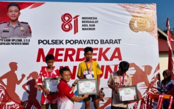 Ratusan Pelajar Meriahkan Merdeka Fun Run Polsek Popayato Barat