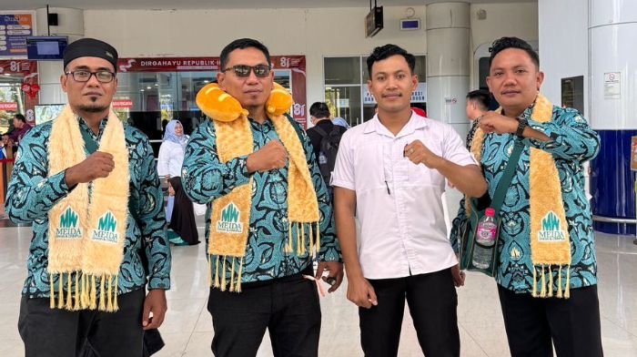 3 anggota Polda Gorontalo menunaikan ibadah umroh. (Foto: Istimewa)