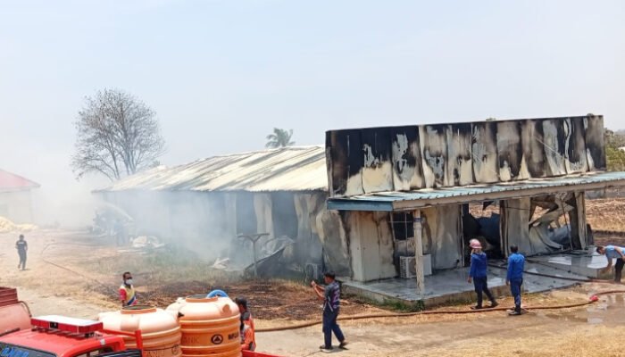 Bangunan Mes Dokter Internsip RS ZUS Gorut Terbakar, Tidak Ada Korban Jiwa